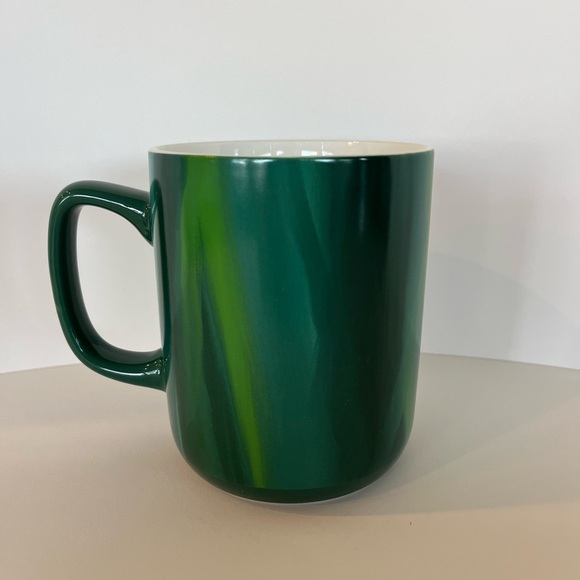 Starbucks 2022 15oz. Emerald Green Marbled Mug - Picture 4 of 7